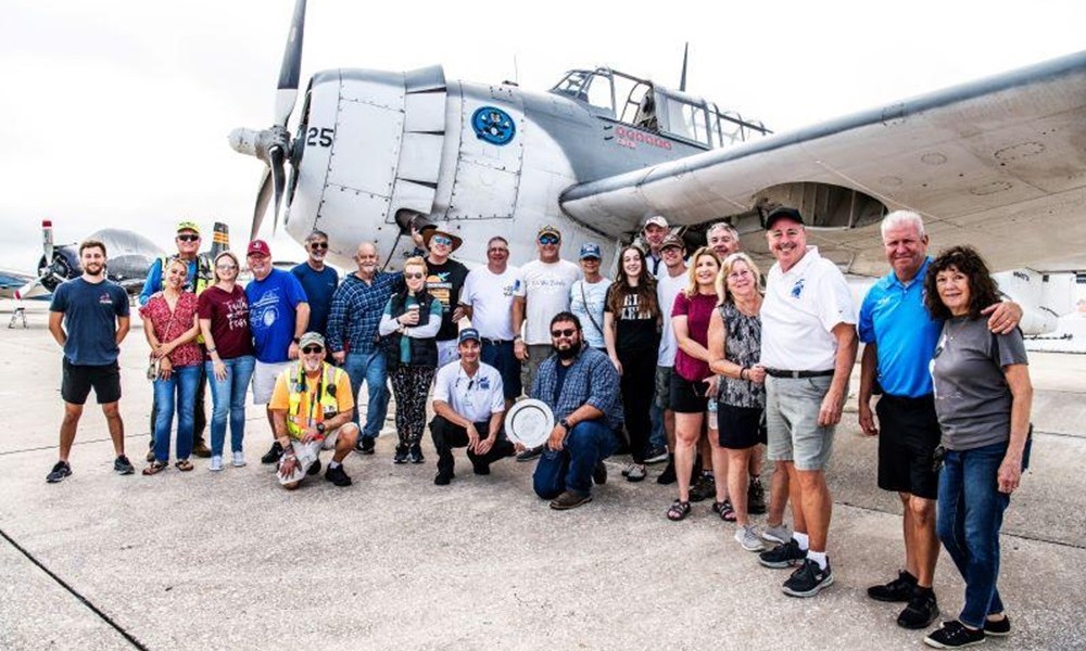 Race team group photo