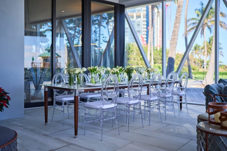 Bentley Residences outdoor dining area