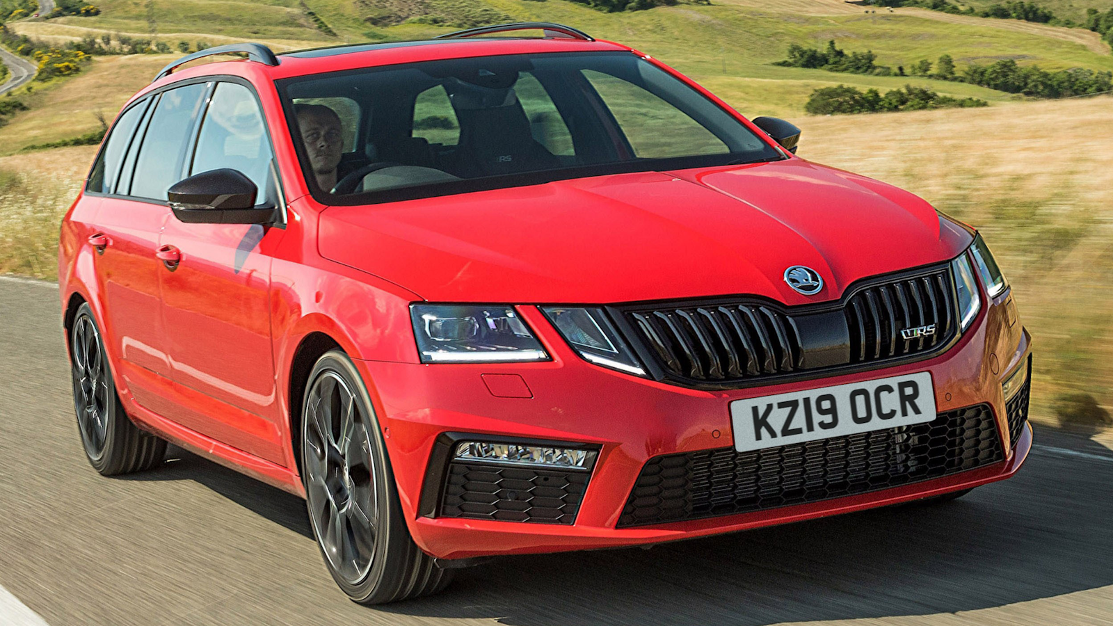 Red Skoda Octavia vRS driving