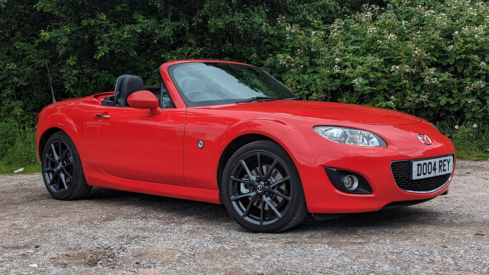 Red Mazda MX-5 front view