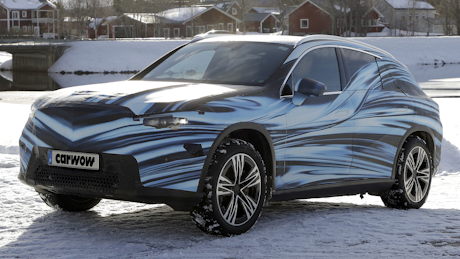 White Mercedes GLC exterior view