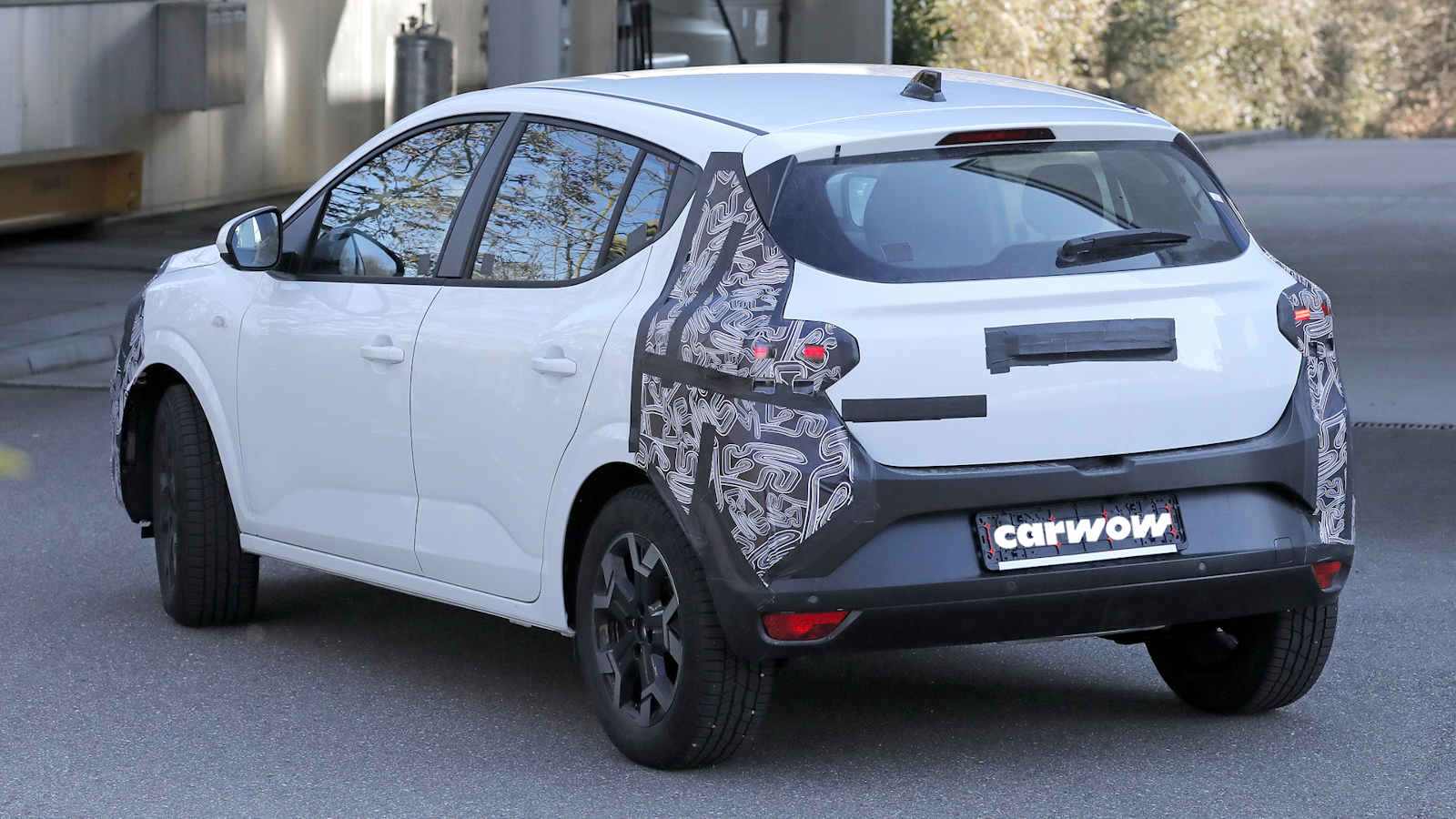 Rear view of 2026 Dacia Duster